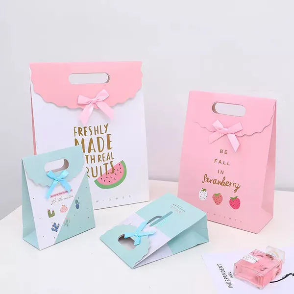 Custom Paper Gift Bags